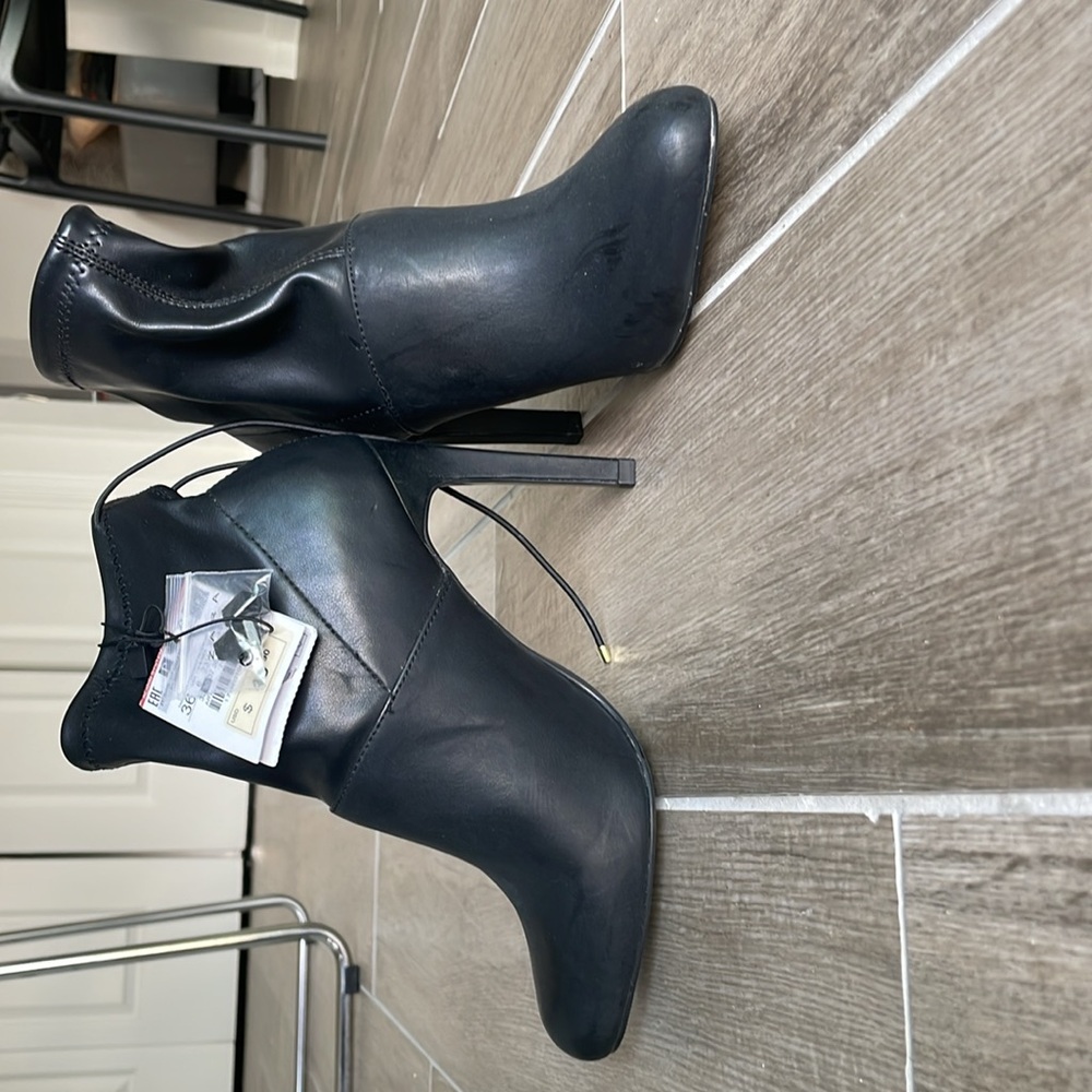 Zara black ankle boots high heel New